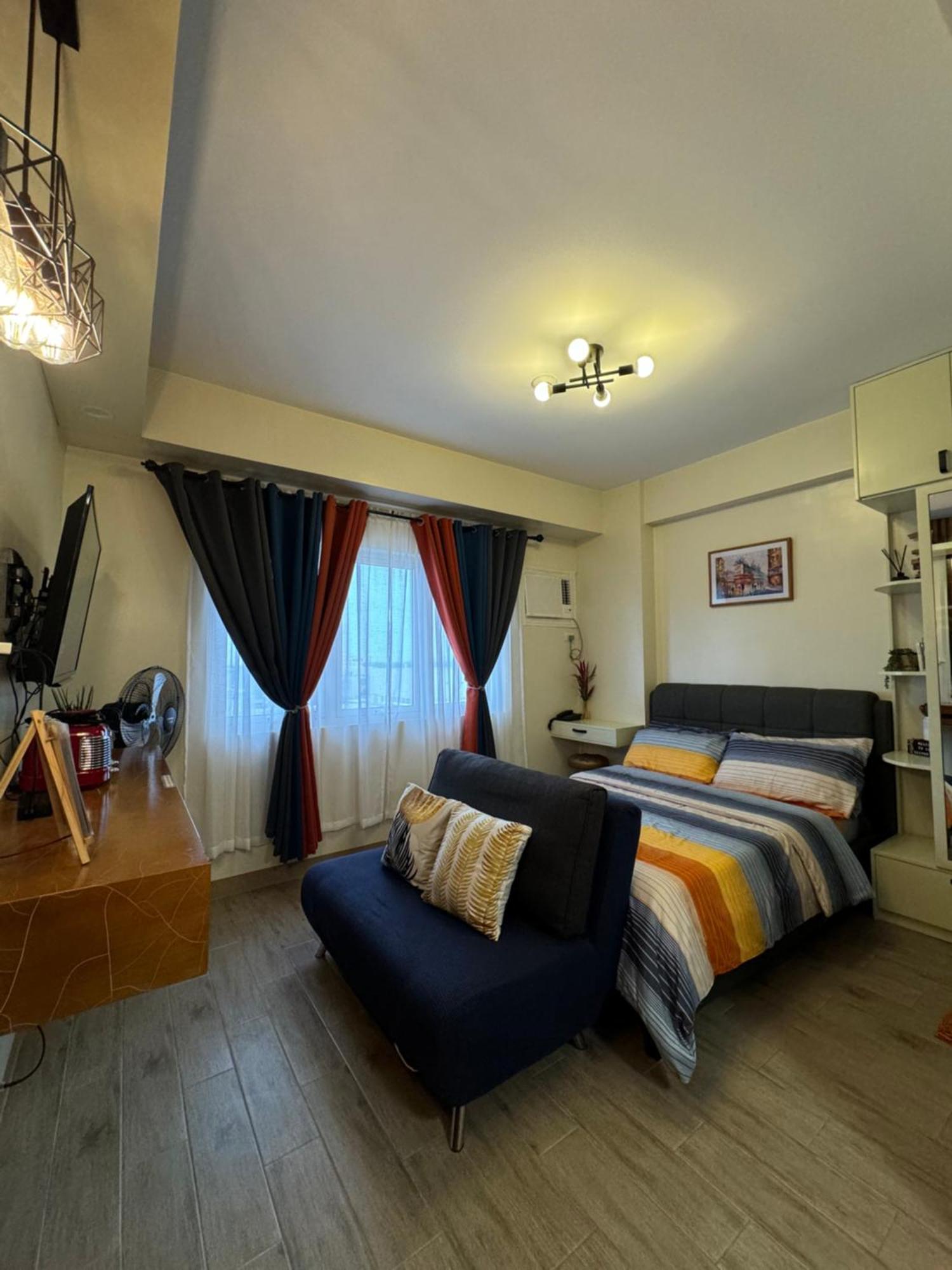 Condo Home With Fast Wifi In Bacolod City Eksteriør bilde