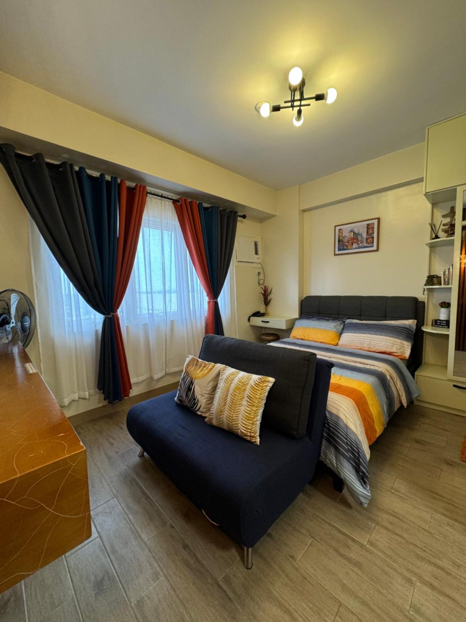 Condo Home With Fast Wifi In Bacolod City Eksteriør bilde