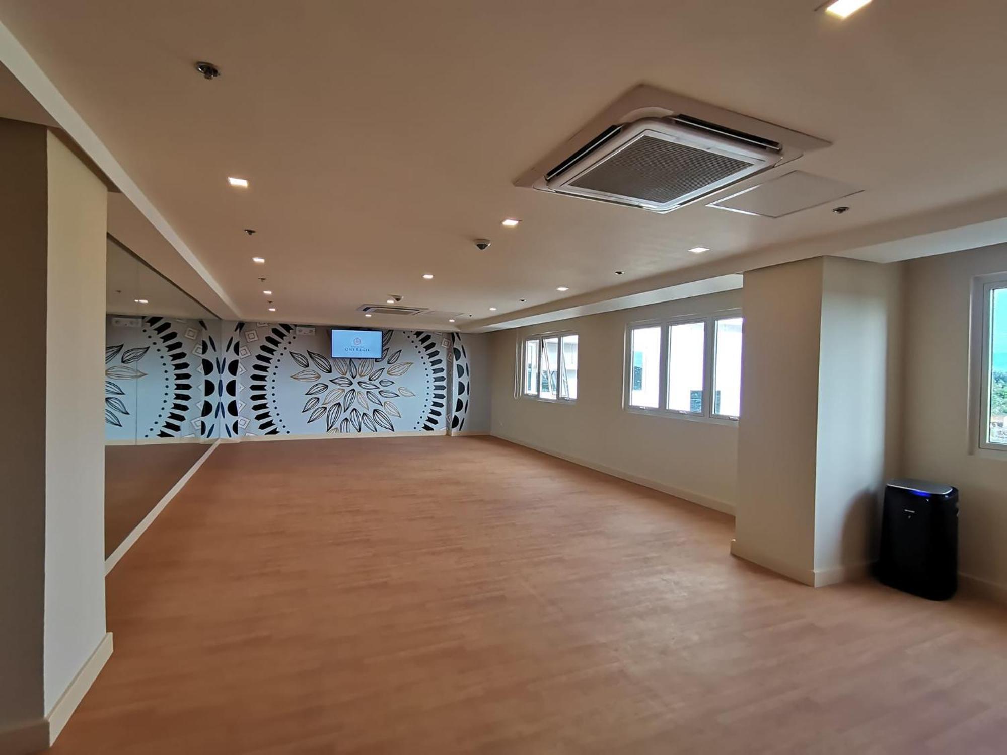 Condo Home With Fast Wifi In Bacolod City Eksteriør bilde